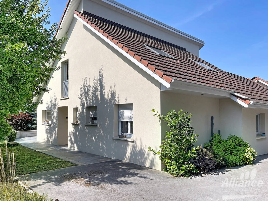 Maison à MATHAY