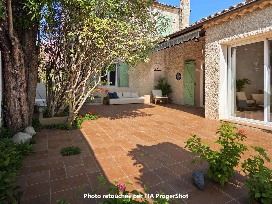 Maison à MANOSQUE