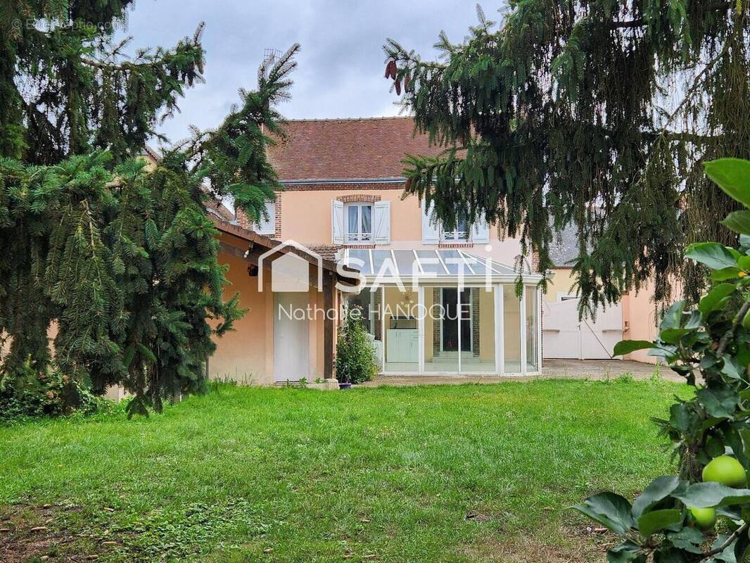 Photo 1 - Maison à CHERISY
