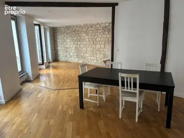 Paris 18ème, rue  Feutrier Appartement T3, 60m² - photo 4