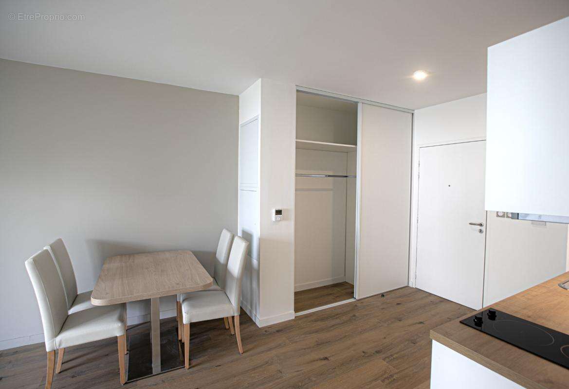 Appartement à ANDREZIEUX-BOUTHEON
