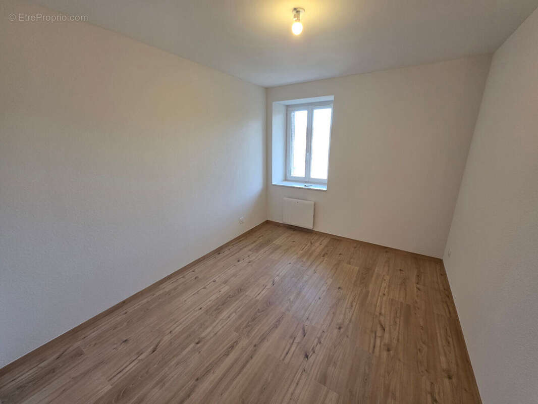 Maison refaite à neuf - duplex Arbent 4 pièces 90 m2 - photo 10
