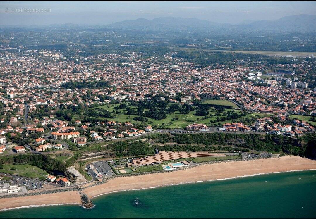 Commerce à ANGLET