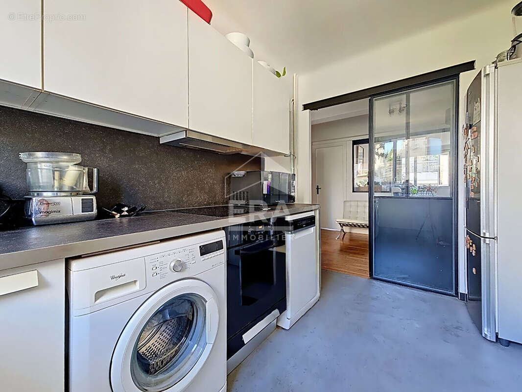 Appartement à PARIS-12E