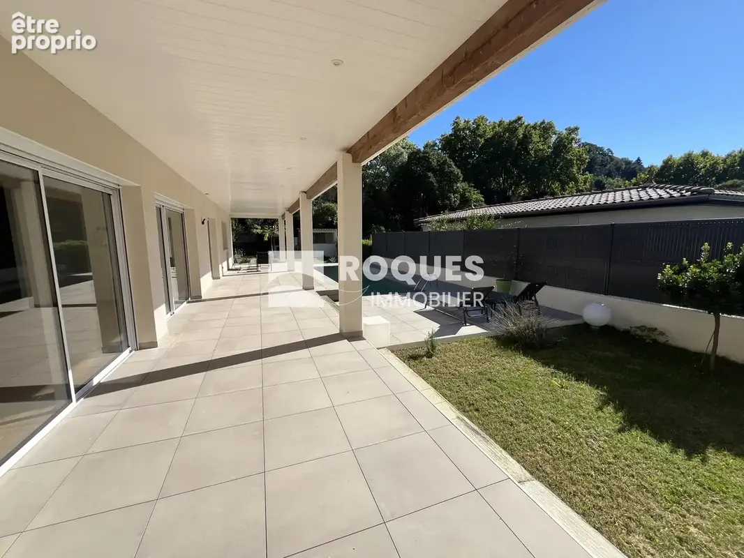 A vendre, villa contemporaine de 220m2 sur un terrain de 1306m2, Bédarieux - photo 22