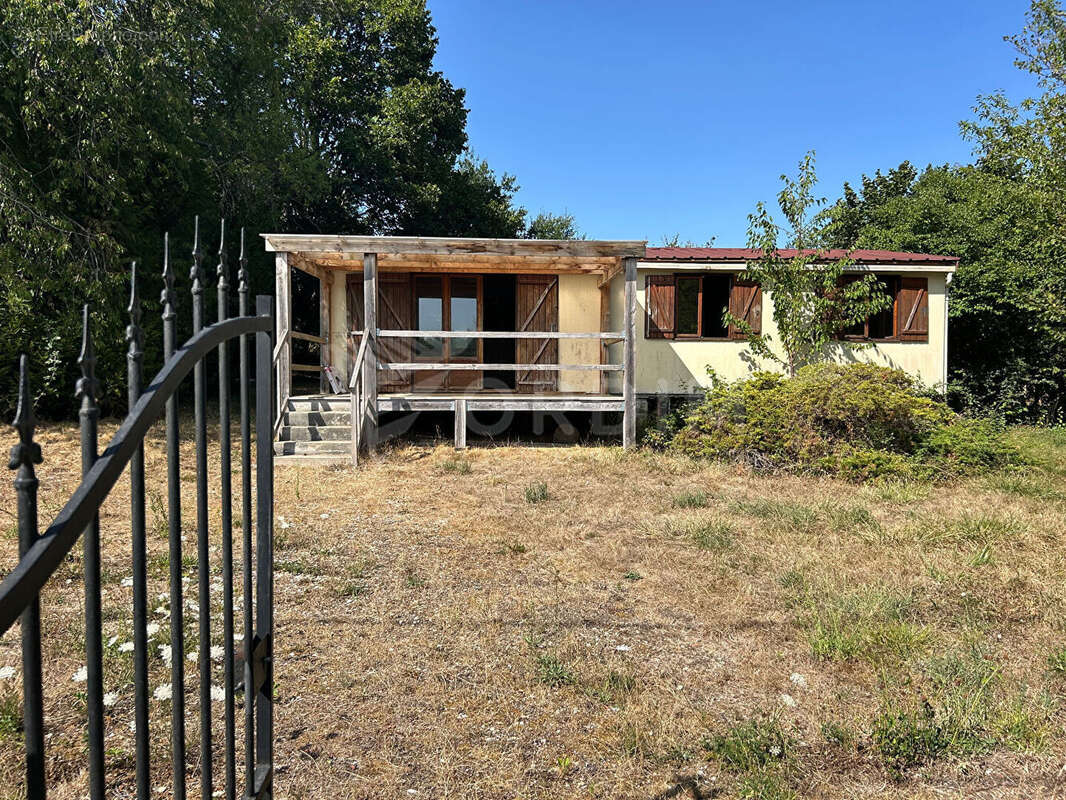 Idéal pied à terre - Bungalow sur joli jardin - 8 minutes de Toucy - photo 6