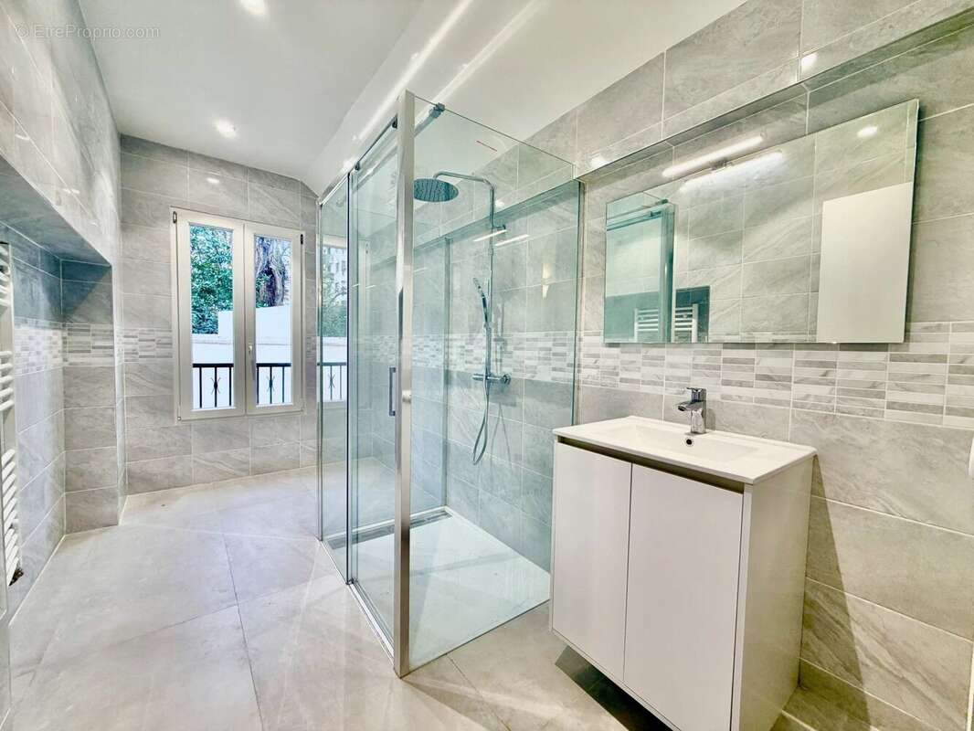 Maison à MAISONS-ALFORT