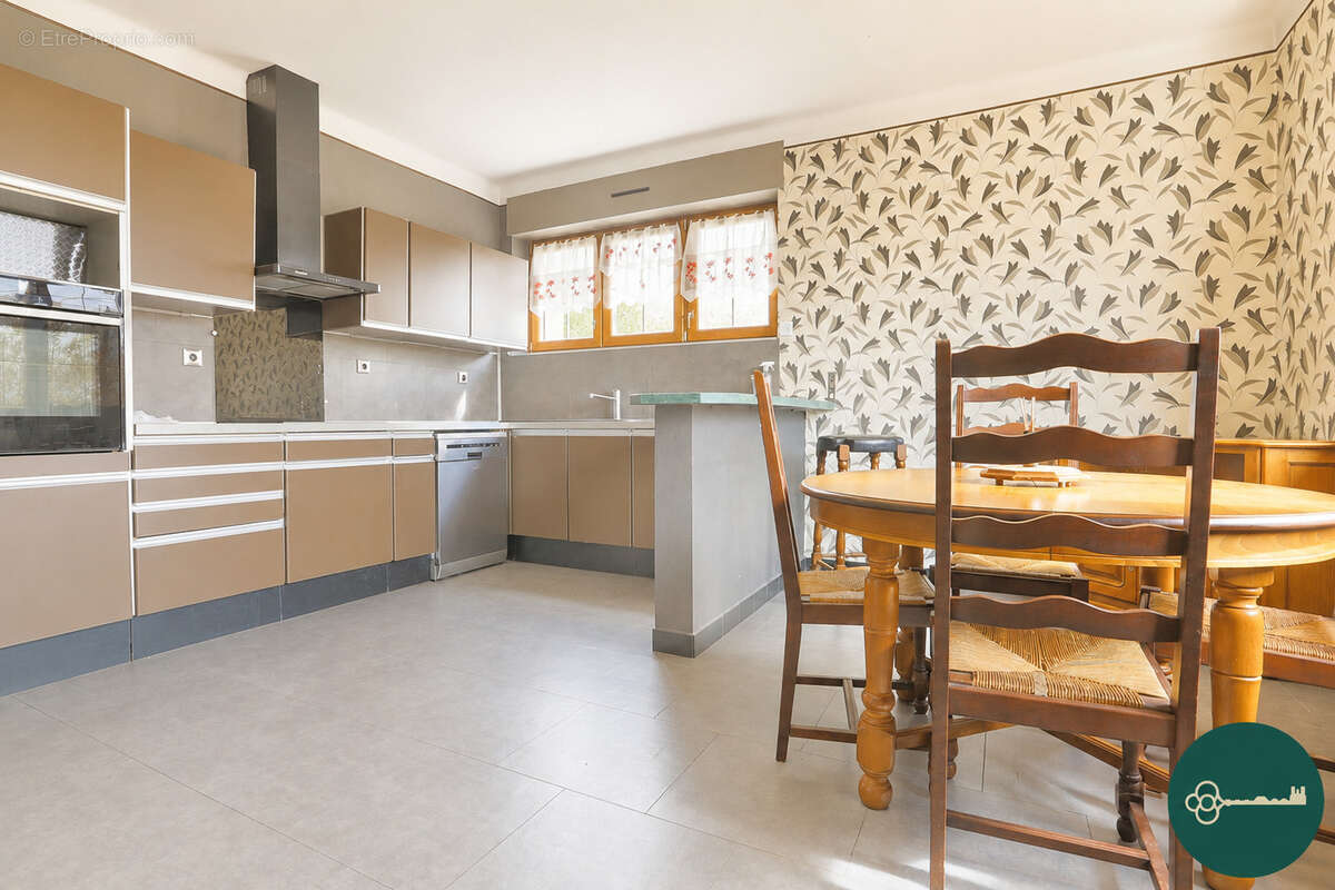 Maison à TOUL