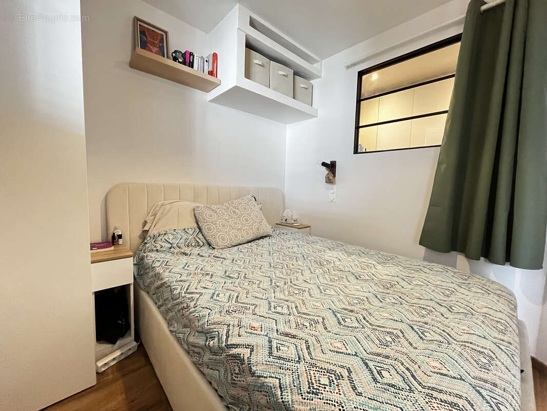 HIDRI IMMO PLUS vous propose un T1 bis coup de coeur rénové avec ascenseur et clim réversible à Grenoble - photo 7