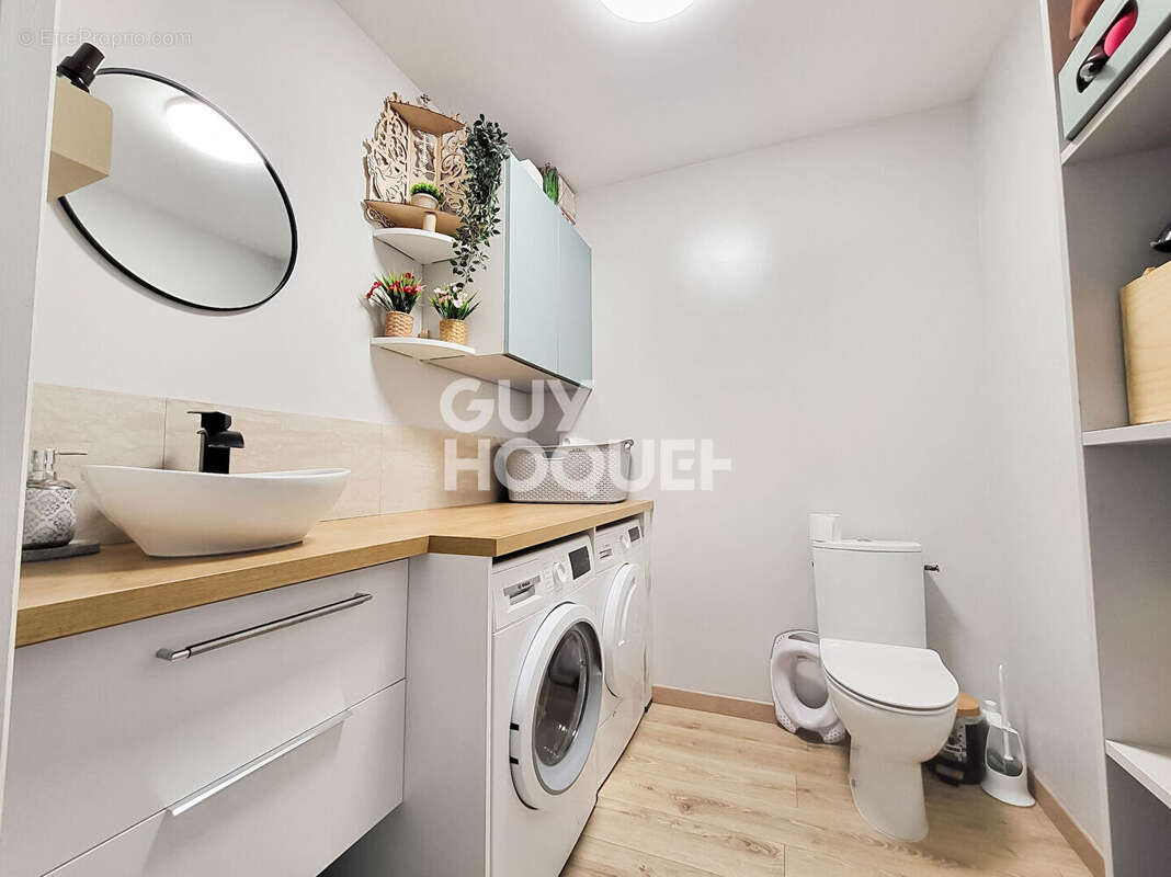 Maison à BRETTEVILLE-SUR-LAIZE