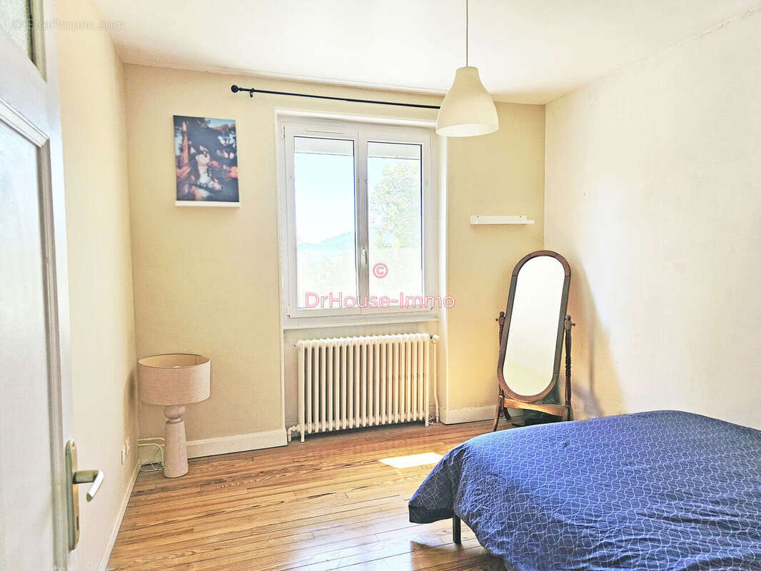 Maison 94 m² à Riom  - photo 27