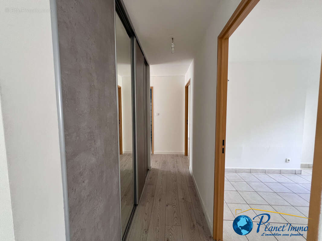 Appartement à SAINT-DENIS