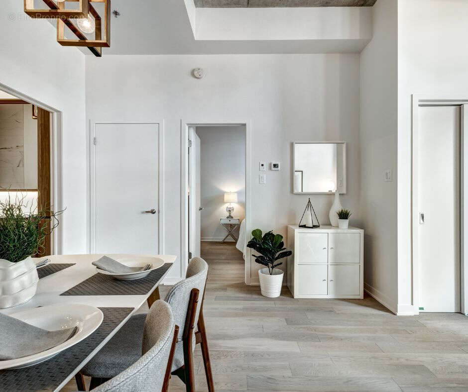 Appartement à SAINTE-GENEVIEVE-DES-BOIS