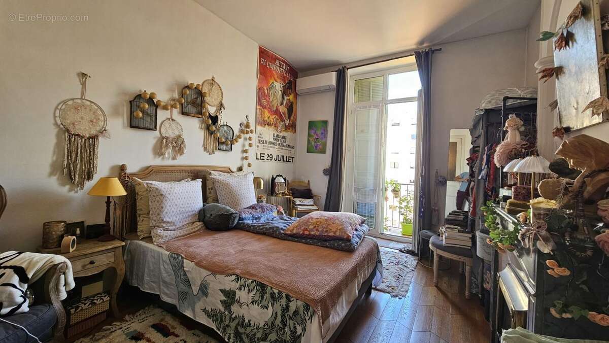 Appartement 72m² - Bd CARNOT - Port de Nice - photo 4