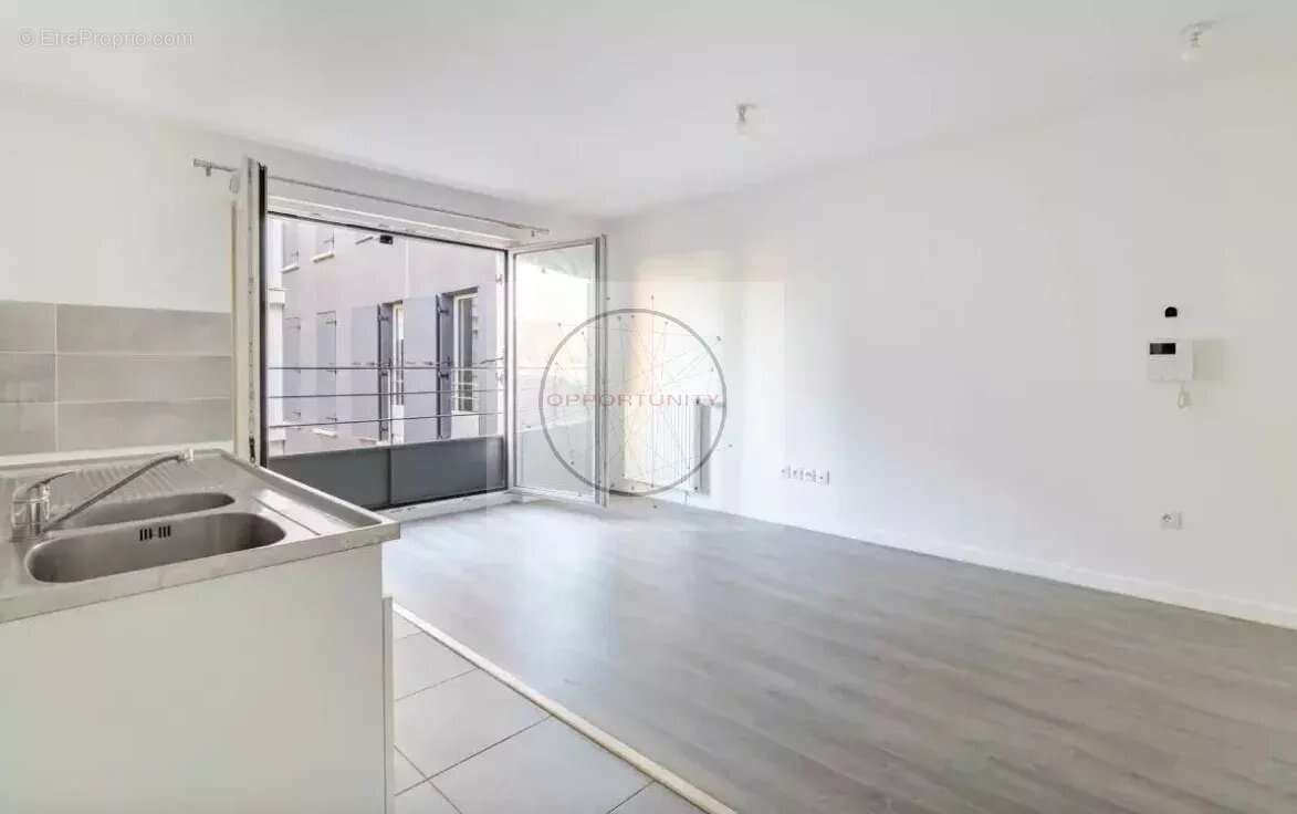 Appartement 39 m² à Montreuil  - photo 3