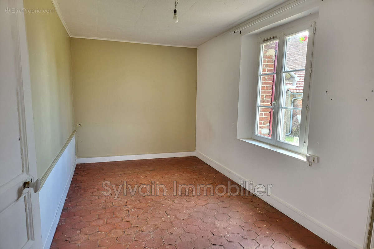 Maison 80 m² à Gournay-En-Bray  - photo 6