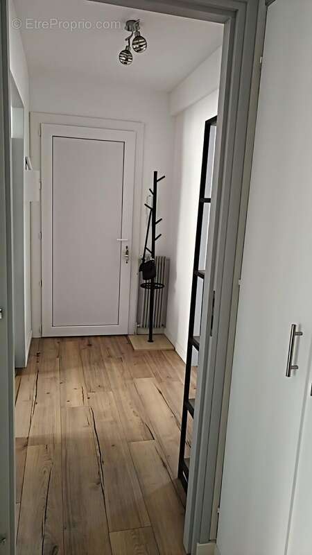 Appartement à vendre 2 pièces BEZIERS (34) - locataire en place - bonne rentabilité - investissement - photo 3