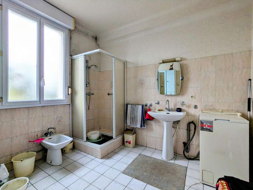 Maison à MUR-DE-BRETAGNE