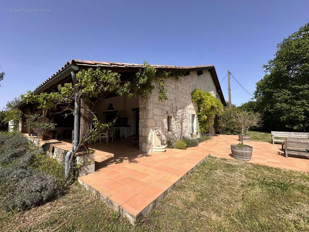 Maison à EYMET