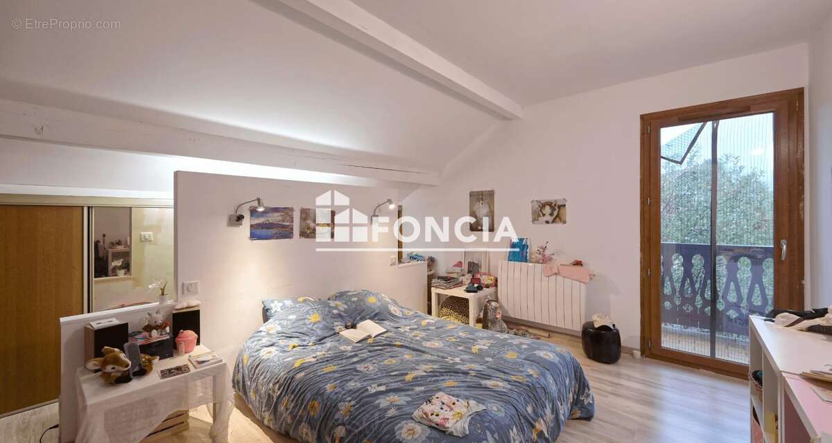 Maison à LES MARCHES