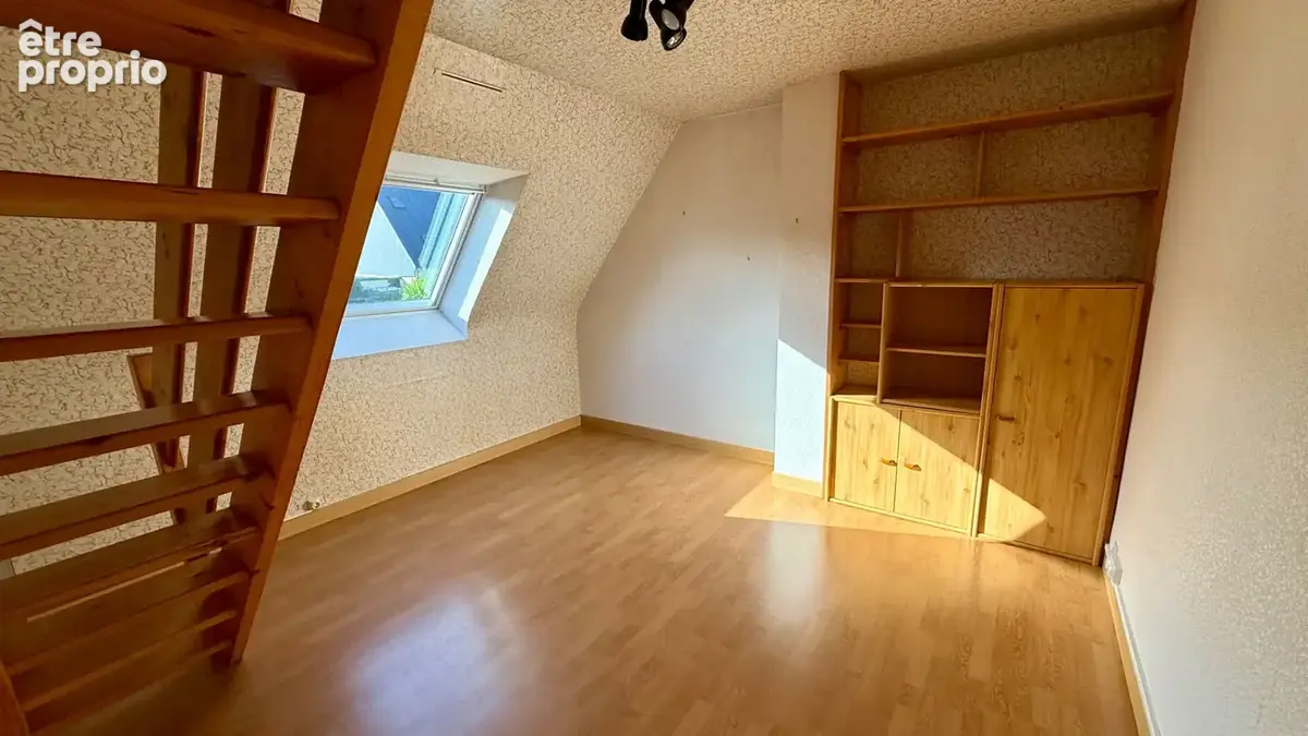 Maison 5 pièces - terrain de 281 m2 - GUILERS - photo 10