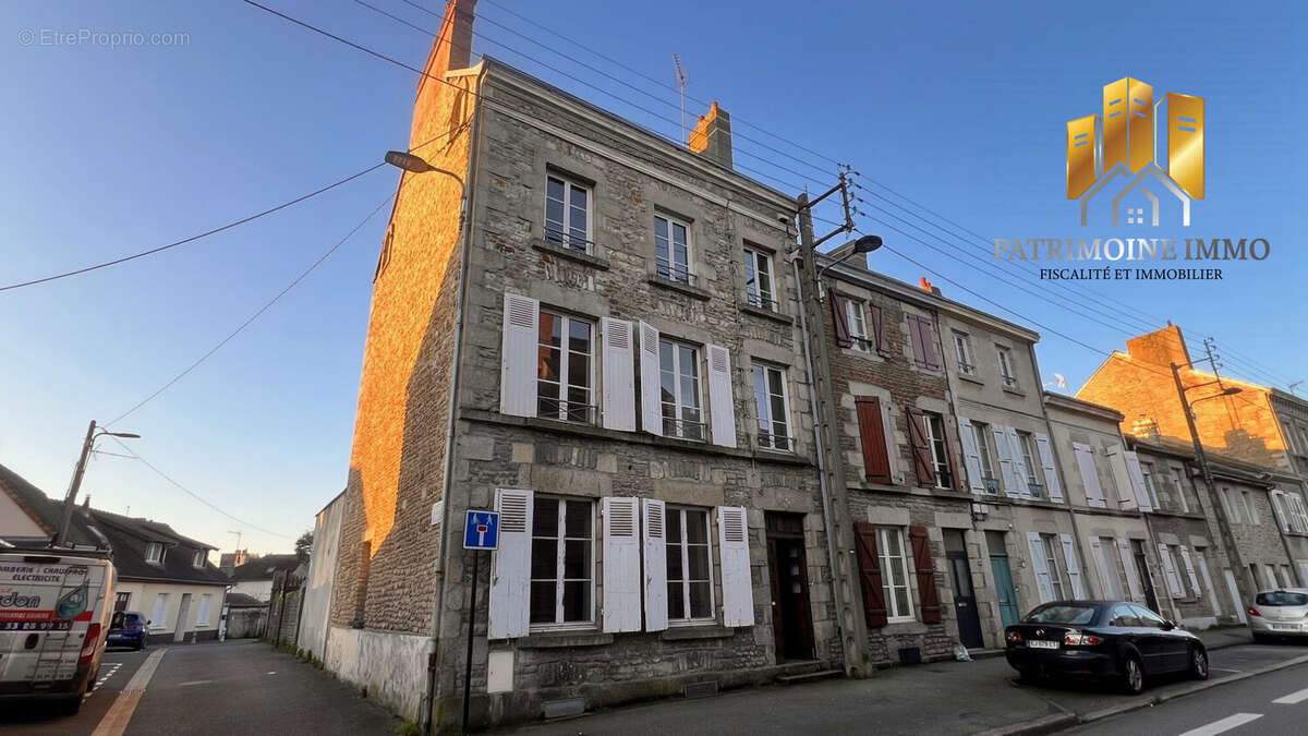 FACADE RUE  - Maison à ALENCON
