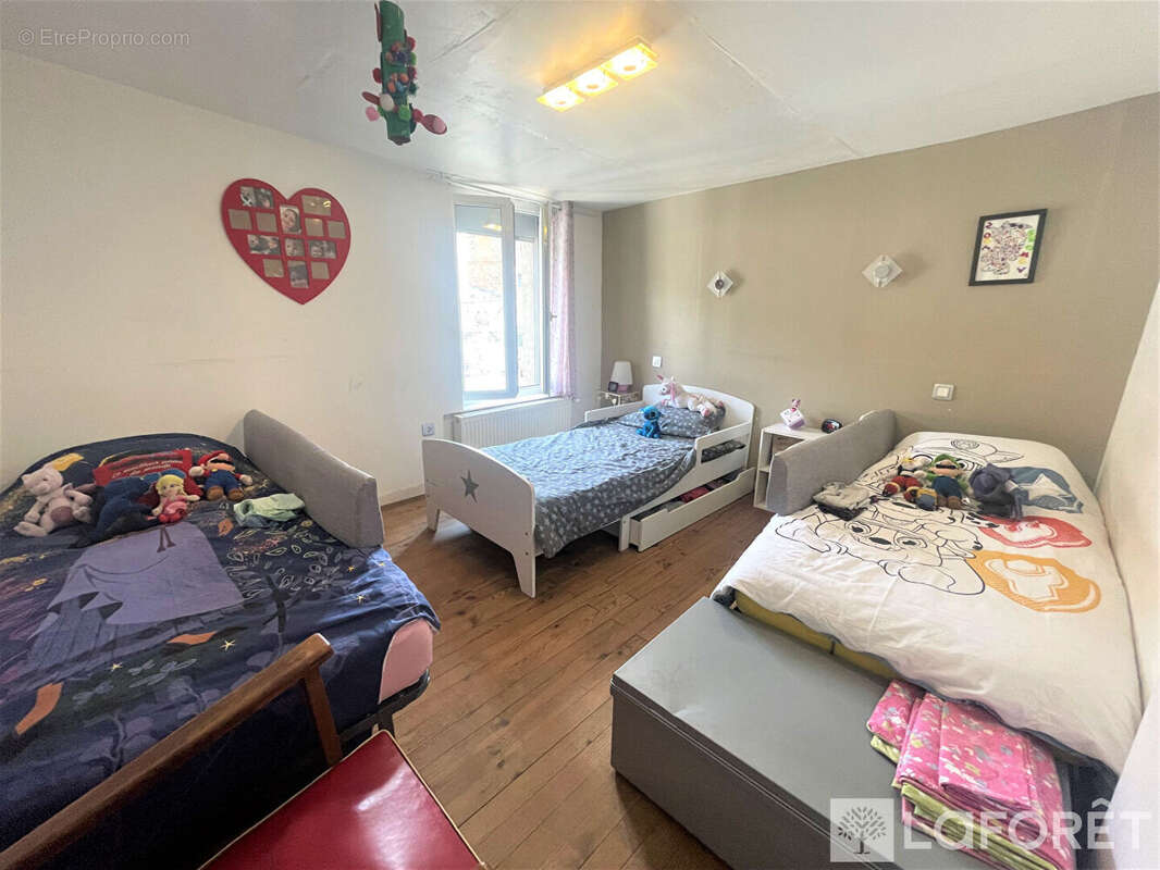 Maison à SAINTE-FLORINE