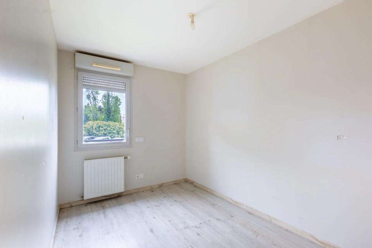 Appartement à RILLIEUX-LA-PAPE
