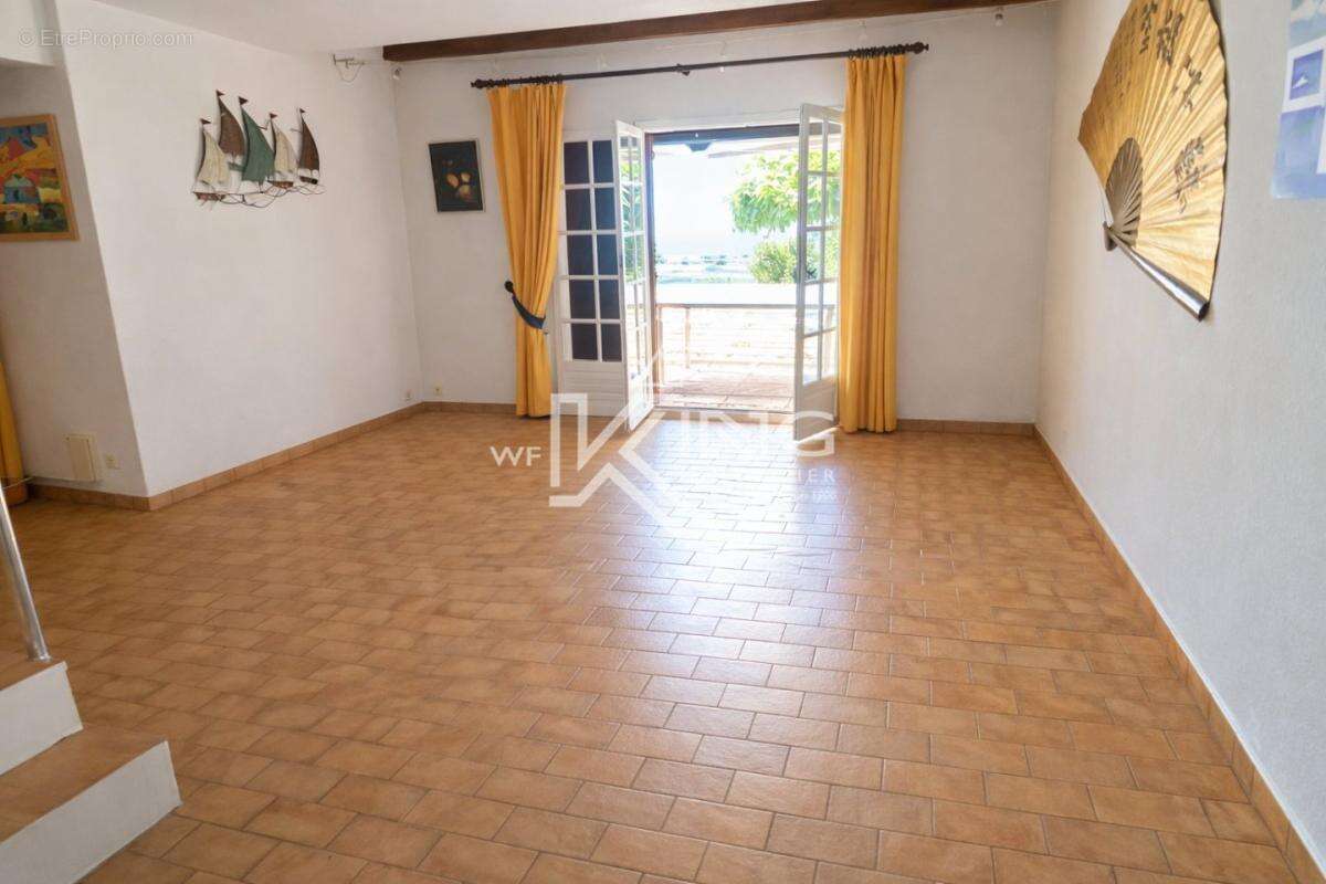 Les issambres – villa avec vue mer panoramique sur le golfe de saint-tropez - photo 4