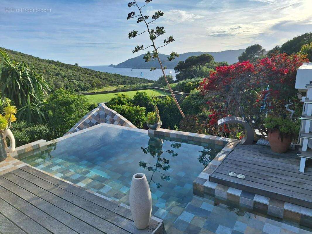 VILLA BALATA Île du Levant • Hyères Acquisition de la nue-propriété - photo 14