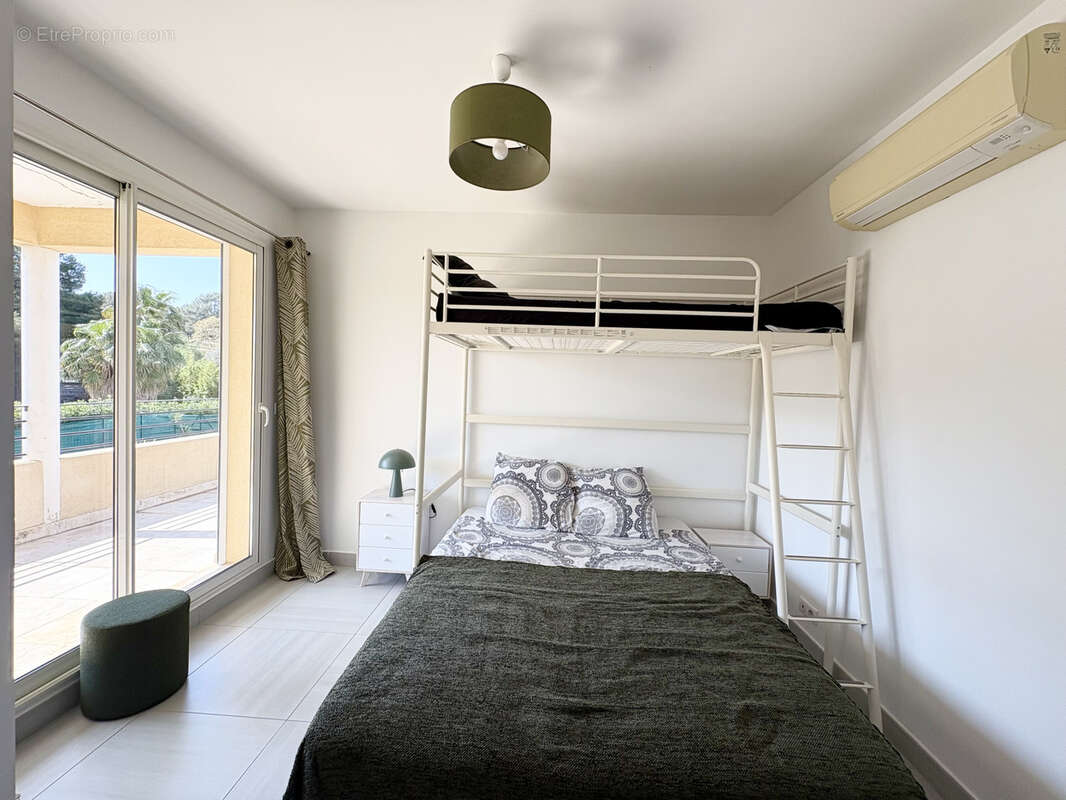 Maison à SIX-FOURS-LES-PLAGES