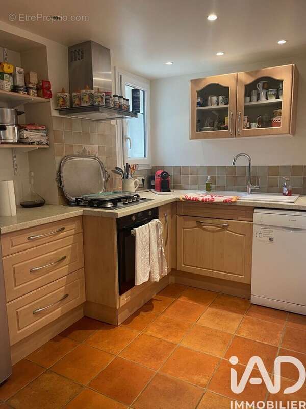 Maison 222 m² à Lamothe-Montravel  - photo 6