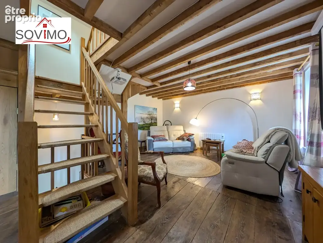 Belle maison de campagne indépendante en pierre, rénovée, grange et terrain attenants - photo 4