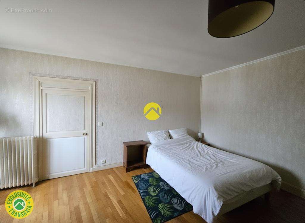 Maison à MORNAY-BERRY