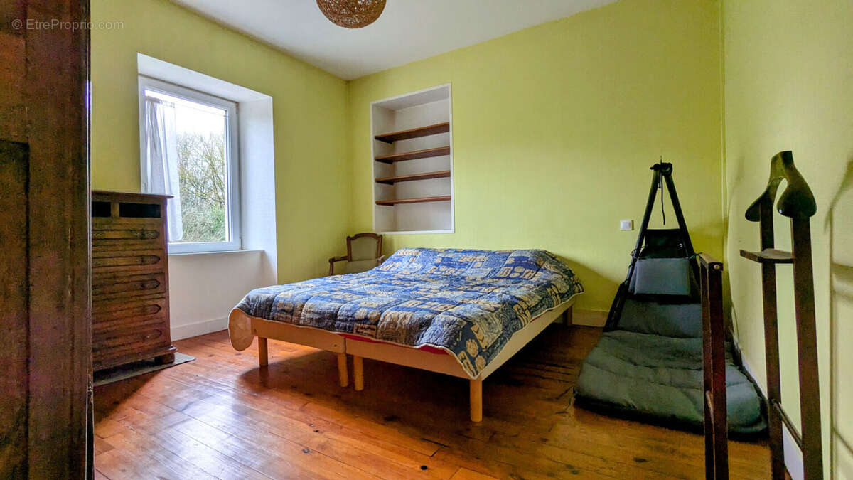 Maison à SAINT-FLOXEL