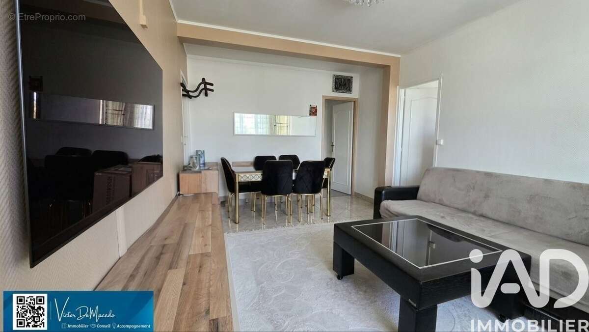 Photo 2 - Appartement à SAINT-JEAN-DE-LA-RUELLE