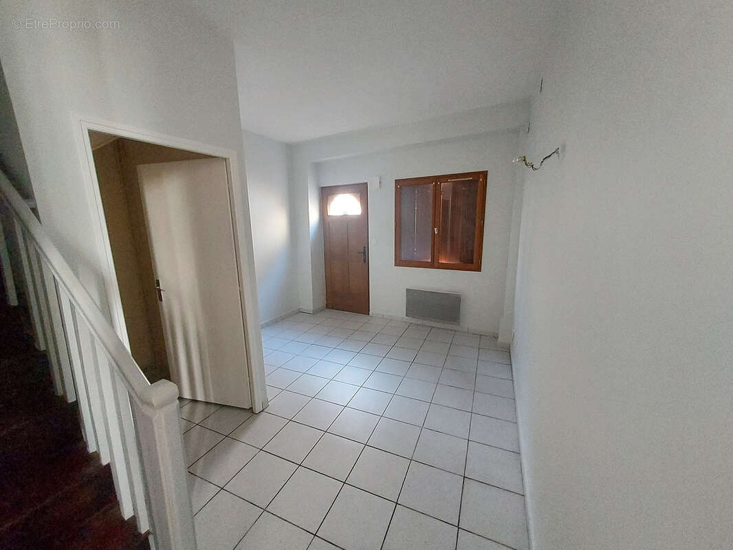 Maison à CINTEGABELLE