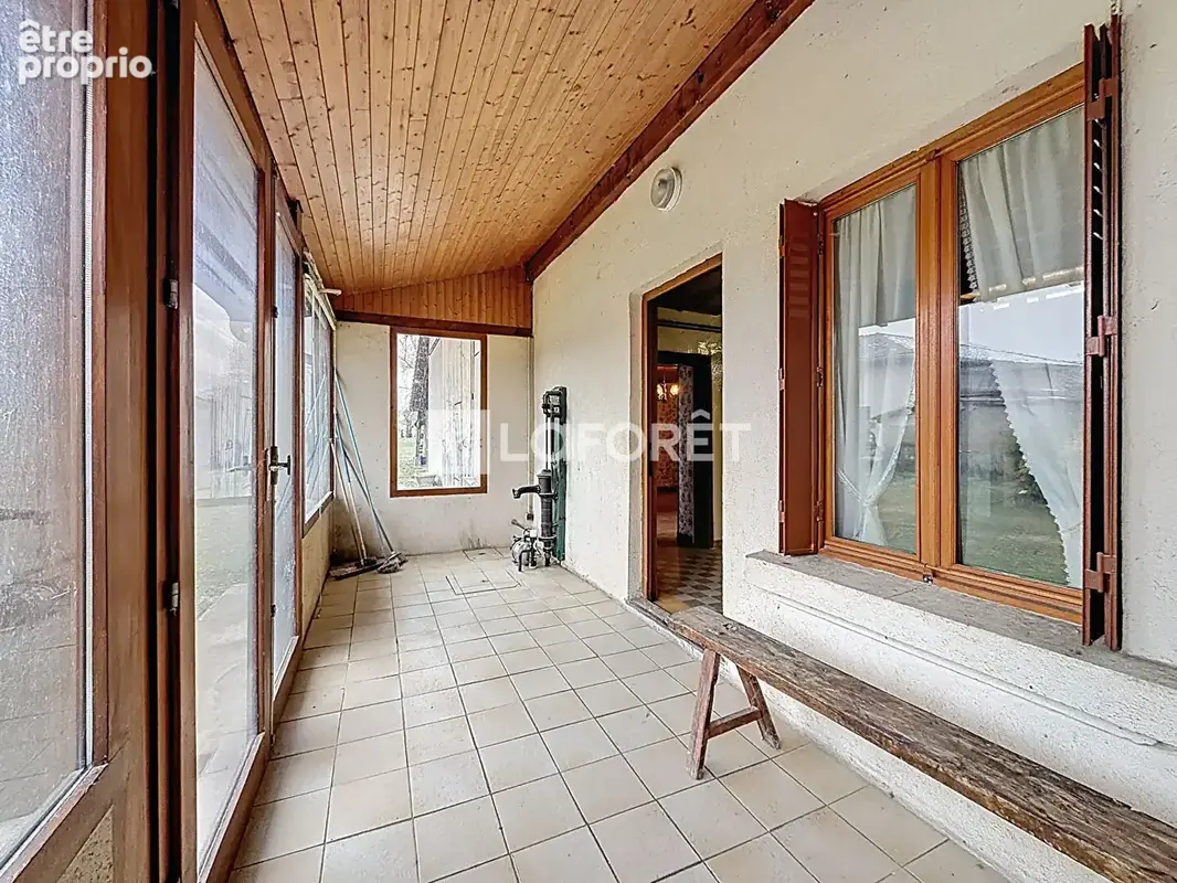 Corps de ferme à vendre Saint Jean Sur Veyle 4 pièce(s) 420 m2 - photo 6