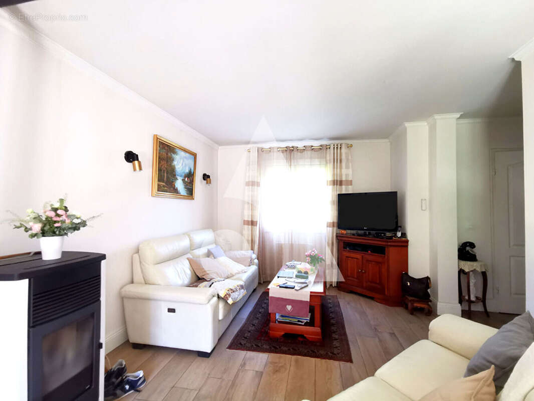 Maison à CORMEILLES-EN-PARISIS