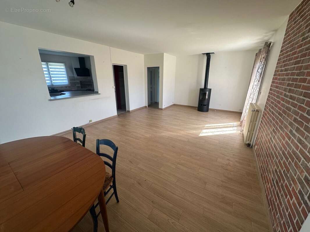 Maison à POILLY-LEZ-GIEN