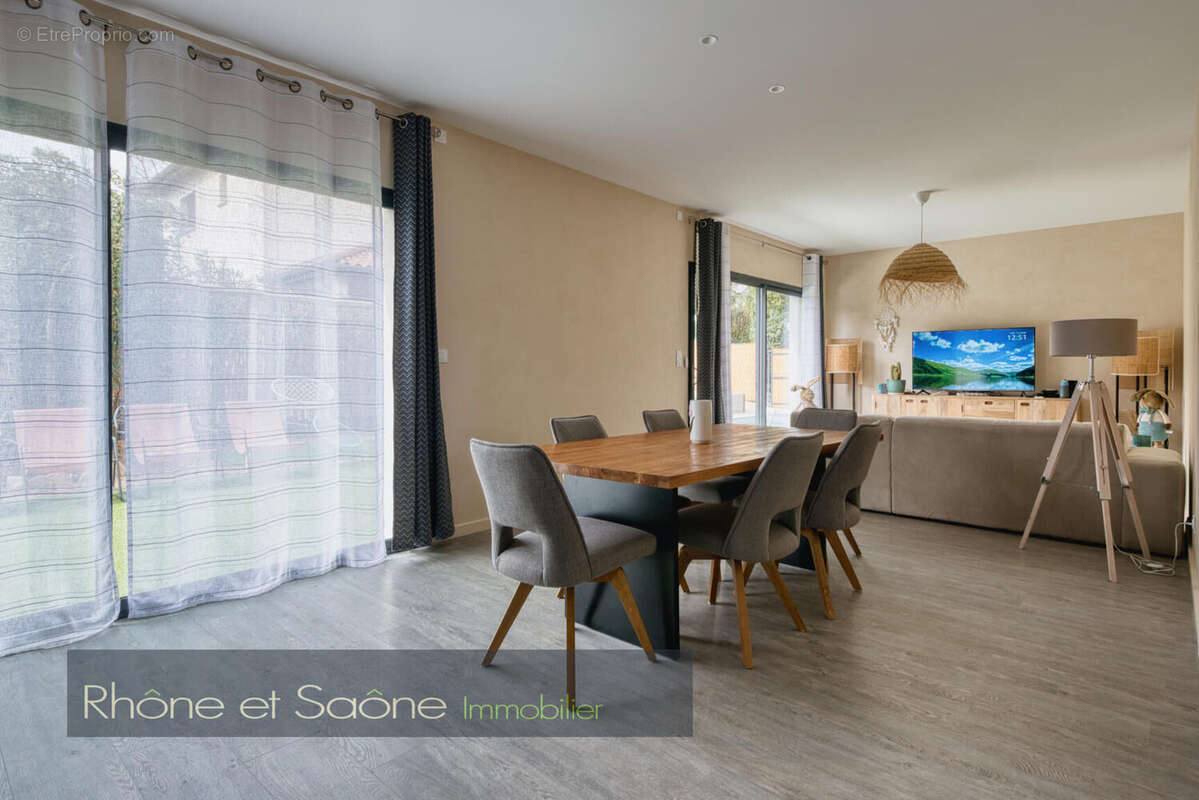 Photo 6 - Maison à ALBIGNY-SUR-SAONE