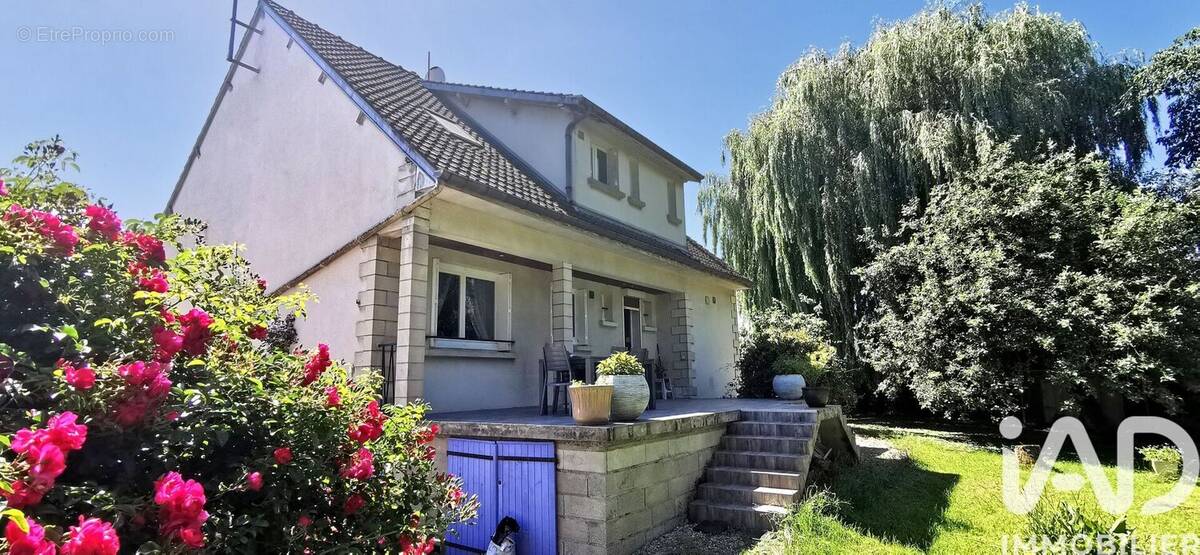 Photo 1 - Maison à VIC-SUR-AISNE