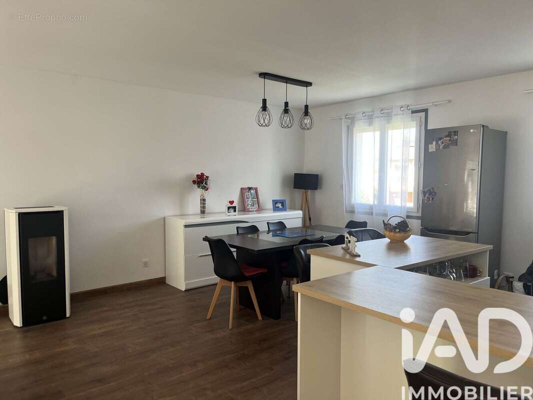 Photo 2 - Maison à FEURS