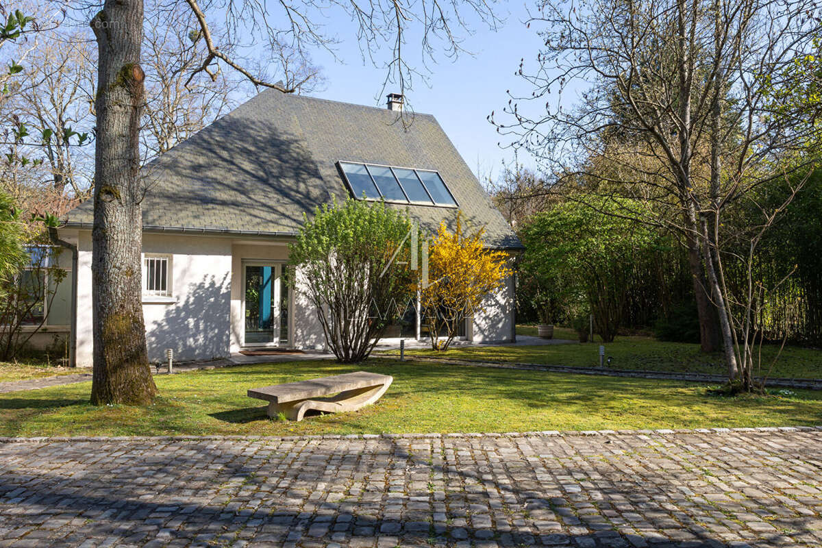 Maison à POMPONNE