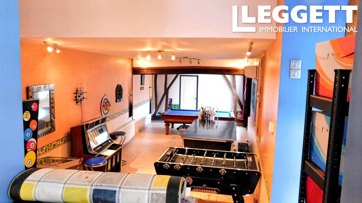 Grande propriété avec gîte indépendant et piscine couverte chauffée par pompe à chaleur - photo 7