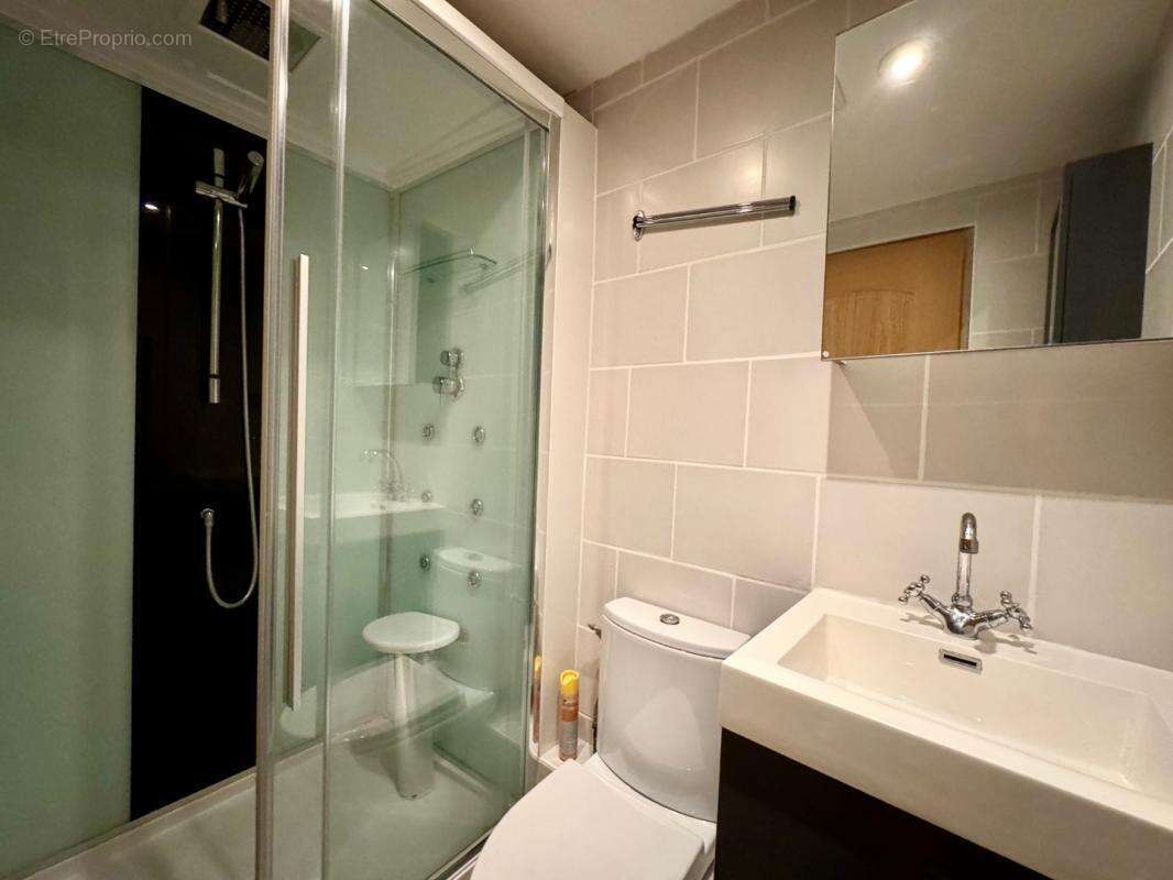 Maison 6 pièces / 159 m² / 315 000 EUR / SAINT-ANTONIN-DE-LACALM - photo 17