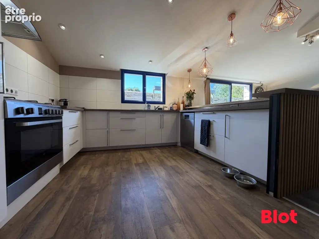 Maison 5 pièces 120 m² à vendre à Saint-Pere (35430) - photo 2