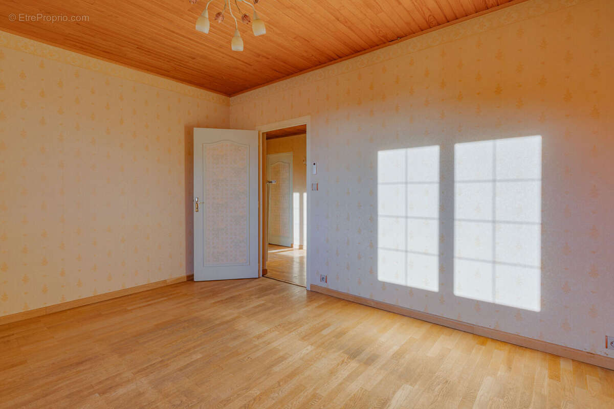 Maison à LA BOISSE