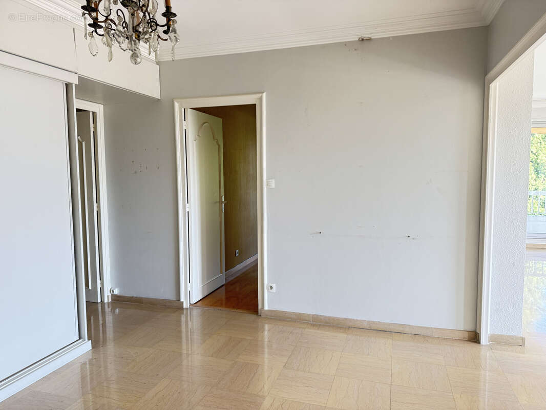 Appartement à MEYLAN