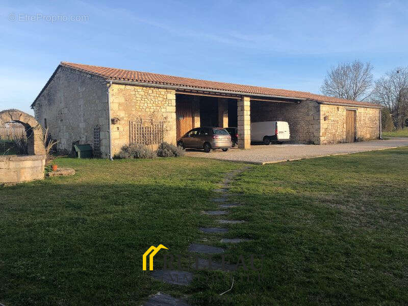 Maison à SAINT-ANDRE-DE-CUBZAC